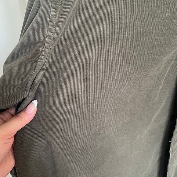 St. John's Bay Men's 21 Wale Corduroy Button Up Green Size XL - Picture 5 of 9